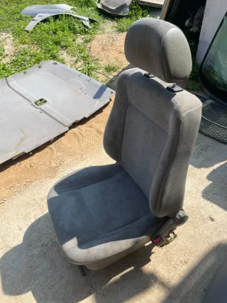  Сиденье переднее правое Volkswagen Polo 3 Арт 115449718, вид 2