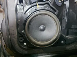  Динамик двери передней правой Volkswagen Touareg 2 Арт 115450077, вид 1