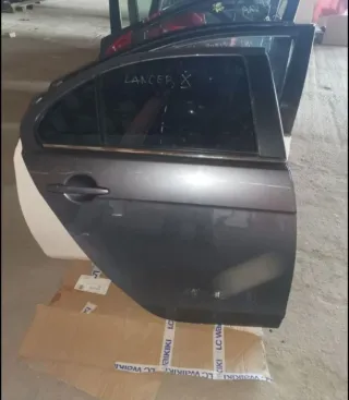  Обшивка двери задней правой (дверная карта) Mitsubishi Lancer 10 Арт 3902-29-46-29-2-1, вид 1