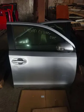  Молдинг стекла двери передней правой наружный Toyota Urban cruiser Арт 3902-29-118-1405-1, вид 7