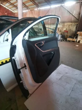  Накладка двери передней правой Volvo V40 2 Арт 3902-29-78-29-9-1, вид 2