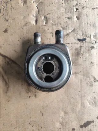  Теплообменник масляного фильтра Renault Scenic 2 2.0л Арт MT29103671, вид 1