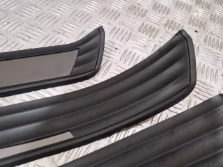 7034306, 7074512, 7034305, 7074511, 7034303, 7074509, 7074510, 7034304 Накладка на порог внутренняя передняя правая BMW 5 E60/E61 Арт 115496427, вид 9