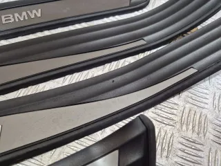 7034306, 7074512, 7034305, 7074511, 7034303, 7074509, 7074510, 7034304 Накладка на порог внутренняя передняя правая BMW 5 E60/E61 Арт 115496427, вид 7