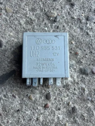  Реле стеклоочистителей (дворников) Volkswagen Passat B5 Арт 115598355, вид 1