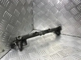 90411551 Топливная рампа  Opel Vectra B 1.8л I Арт 1212246903, вид 3