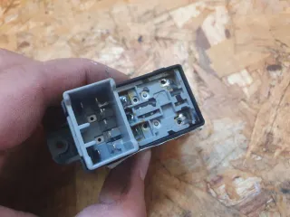 935782D000 Кнопка стеклоподъемника переднего правого Kia Picanto 1 Арт 3045KS, вид 5
