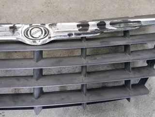  Решетка радиатора Chrysler Voyager 4 Арт 115688984, вид 4