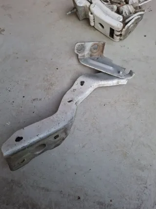654006819R Петля капота правая Renault Master 3 restailing Арт R3450, вид 3