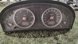  Щиток приборов (приборная панель) Ford Mondeo 3 Арт C11566, вид 1