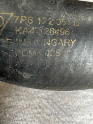 7P6122051D,  7L6122291AC, 7L8121115 Патрубок радиатора Porsche Cayenne 958 Арт 115810471, вид 5