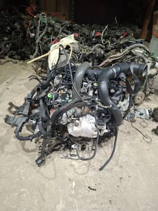 M9T, M9T704 Двигатель Nissan NV 400 2.3л Арт R3481, вид 2