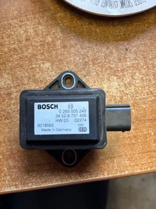 6757406 Датчик ускорения BMW 7 E65/E66 Арт 115961212, вид 1