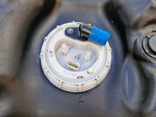 0580203195, 82408170, 0137908908 Колба в бак Peugeot Boxer 3 2.0л BlueHDI Арт 116028344, вид 3