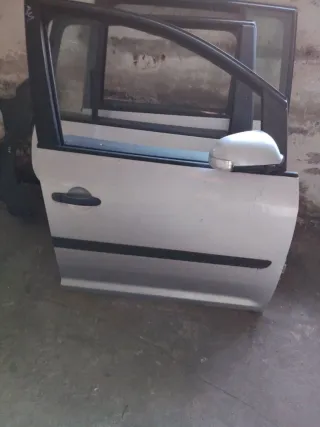  Дверь передняя правая Volkswagen Touran 1 Арт 116307469, вид 1