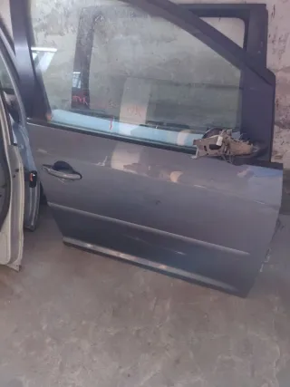  Дверь передняя правая Volkswagen Touran 1 Арт 116307486, вид 1