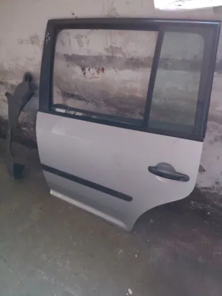  Дверь передняя левая Volkswagen Touran 1 Арт 116307491, вид 1