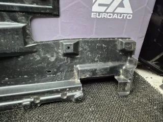 LR154911,  LR142973, T4A44055,  T4A36029, M8A2104C21BB	 Защита днища Jaguar F-Pace Арт 116342614, вид 8