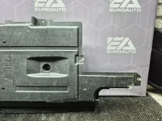 LR154911,  LR142973, T4A44055,  T4A36029, M8A2104C21BB	 Защита днища Jaguar F-Pace Арт 116342614, вид 4