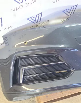 8W6807682 Заглушка (решетка) в бампер Audi A5 (S5,RS5) 2 Арт 46006, вид 1