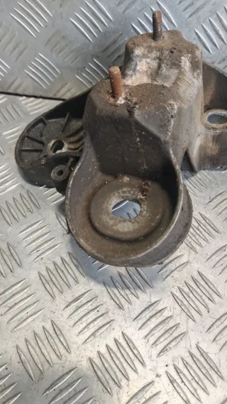 4F0199351S Кронштейн стабилизатора Audi A6 C6 (S6,RS6) Арт 116356413, вид 4