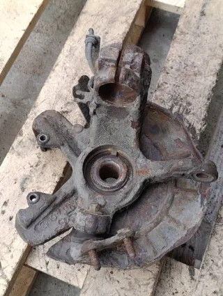  Кулак поворотный передний правый Skoda Fabia 2 Арт 116357084, вид 3