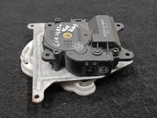 0637008610 Моторчик заслонки печки Toyota Corolla VERSO 1 Арт 116357122, вид 3