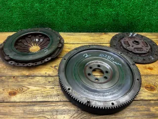 323033910, 037105273C Комплект сцепления Volkswagen Golf 3 1.9л Арт 116357149, вид 2