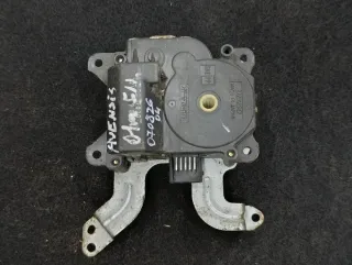  Моторчик заслонки печки Toyota Avensis 1 Арт 116357150, вид 3