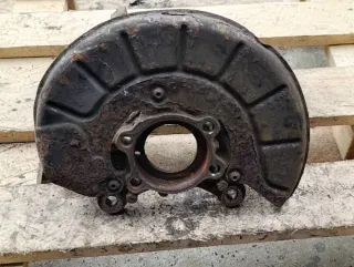  Кулак поворотный передний правый Volkswagen Touran 1 Арт 116357178, вид 1