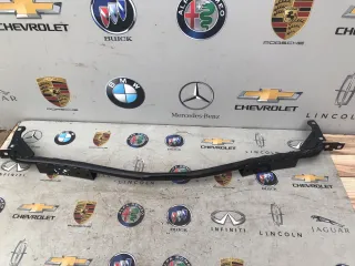 95B803228 Кронштейн крепления панели крепления облицовки (телевизора) Porsche Macan Арт 2015-2_1, вид 4