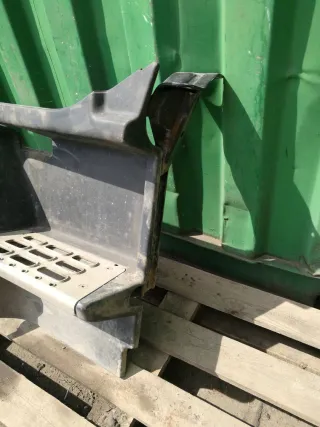 1063726,82644147,82648900 Подножка Volvo FM Арт 14004, вид 4
