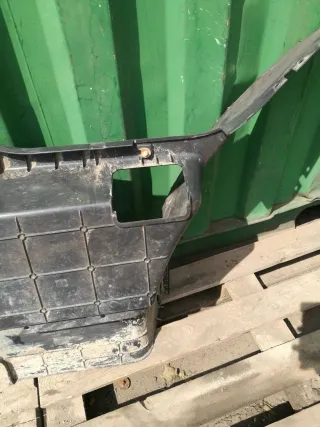 1063726,82644147,82648900 Подножка Volvo FM Арт 14004, вид 10