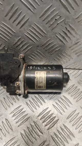 8D1955113C Моторчик стеклоочистителя переднего Audi A4 B5 Арт 116413820, вид 3
