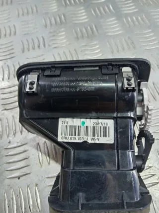 6R0819703 Дефлектор обдува салона Volkswagen Polo Sedan 5 restailing Арт 116416315, вид 3