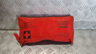 4B0860281 Аптечка Audi A6 C5 (S6,RS6) Арт 116573169, вид 1