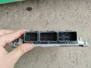 02810106378,8200211711 Блок управления двигателем Renault Laguna 2 2.2л Арт 20020, вид 4