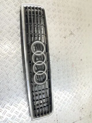 8E0853651 Решетка радиатора Audi A4 B6 Арт M072, вид 1