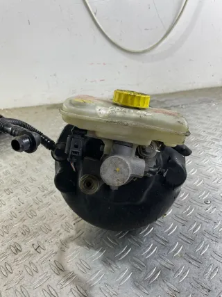 8E0612105H  Вакуумный усилитель тормозов Audi A4 B6 Арт M084, вид 5