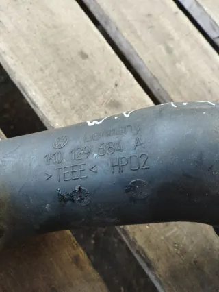 1K0129684A Патрубок воздушного фильтра Volkswagen Passat B7 Арт 118550878, вид 2