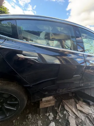  Дверь задняя правая Tesla model 3 Арт 118556413, вид 1