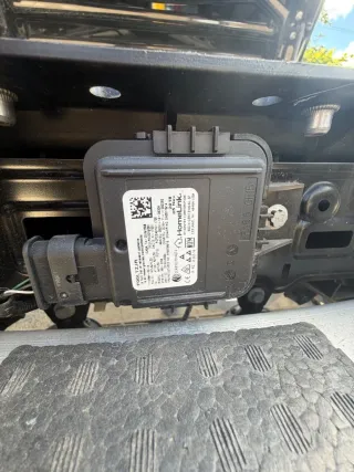 Блок HomeLink Tesla model 3 Арт 118557000, вид 1