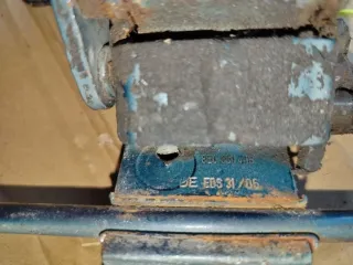8E0831411B Петля двери передней левой Audi Q7 4L Арт 17451.H924, вид 3