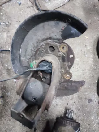  Кулак задний правый Volkswagen Passat B5 Арт 009629, вид 2