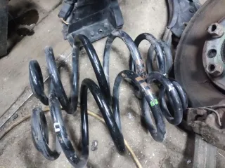  Пружина подвески задняя Volkswagen Passat B5 Арт 009634, вид 1