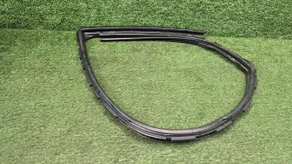 803311KA0A уплотнитель Nissan Juke 1 Арт 02531037, вид 9