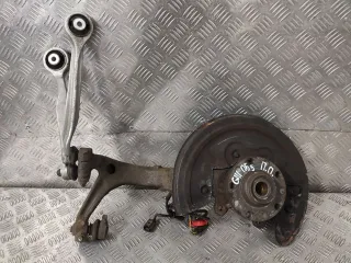 8D0407258 Кулак поворотный передний правый Audi A4 B5 Арт 118559743, вид 1