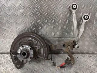8D0407257 Кулак поворотный передний левый Audi A4 B5 Арт 118559749, вид 1