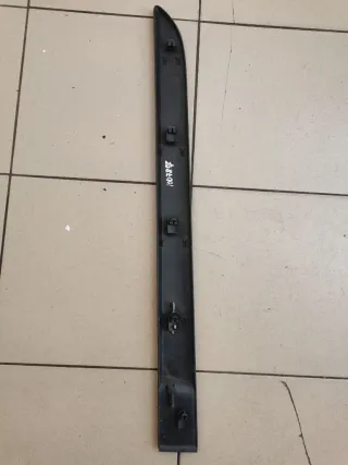 8200073472 Молдинг (накладка) двери задней правой Renault Megane 2 Арт 100787, вид 2