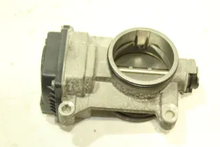 8200063652,82001233061 Дроссельная заслонка Renault Laguna 2 2.0л i Арт 118579635, вид 2